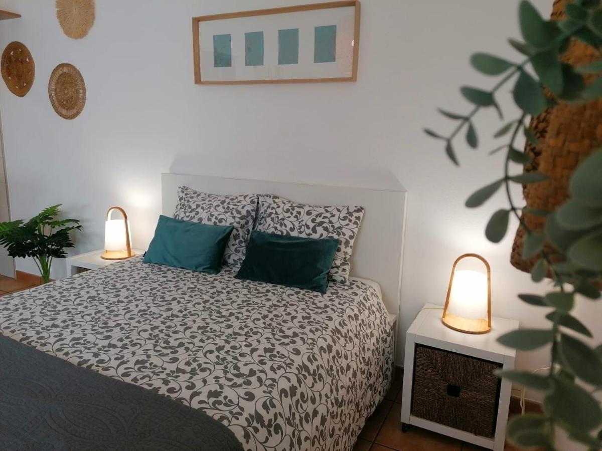 Apartamento Estudio Pinhalmar Вила Нова де Милфонтеш Екстериор снимка